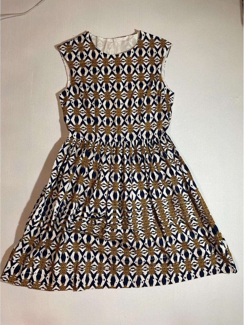 Medium Size Cotton Sleeveless Patterned Dress